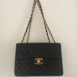 Vintage Chanel Jumbo Bag